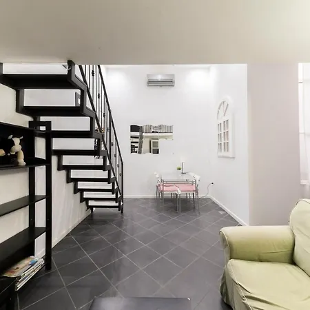 Loft A Chiaia A Pochi Passi Dal Lungomare Lägenhet Neapel